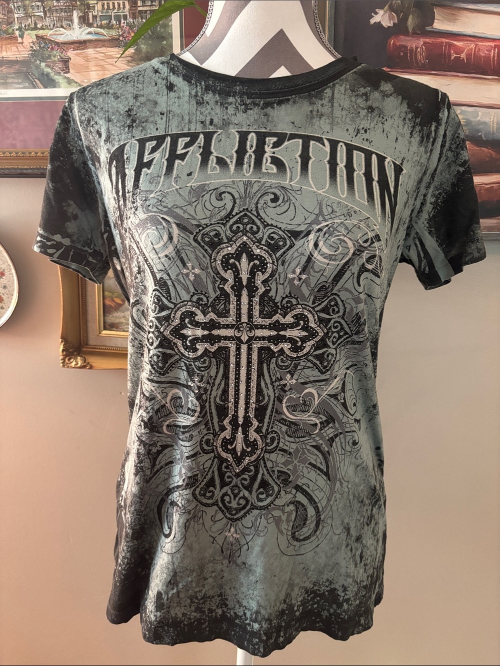 Affliction Black and Gray Short Sleeve Cross Graphic Tee